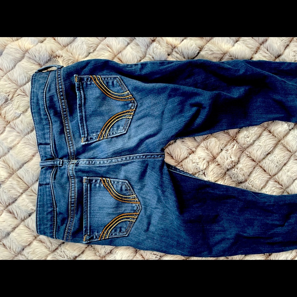 Hollister jeans
